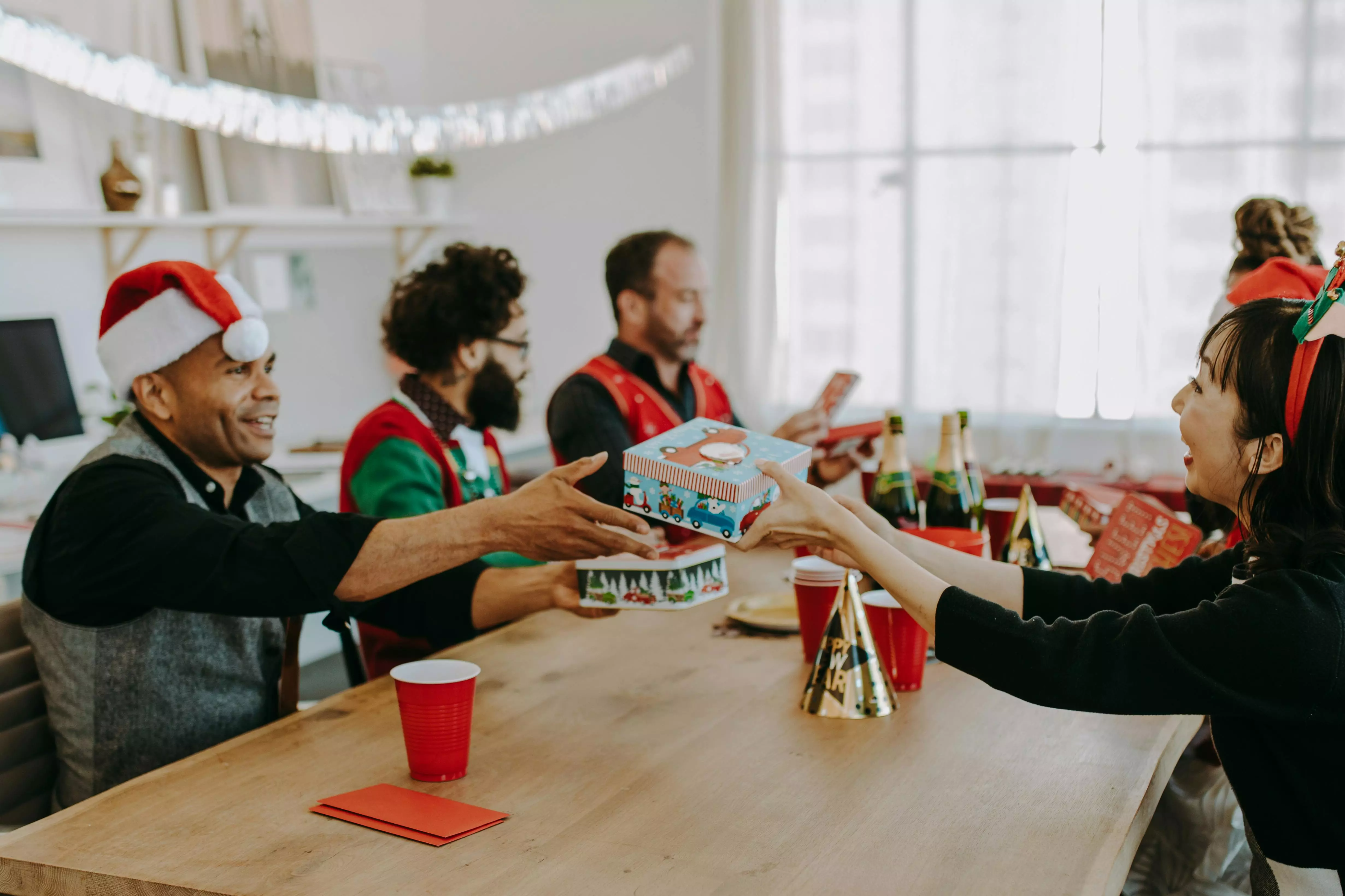 Échange de cadeaux en entreprise